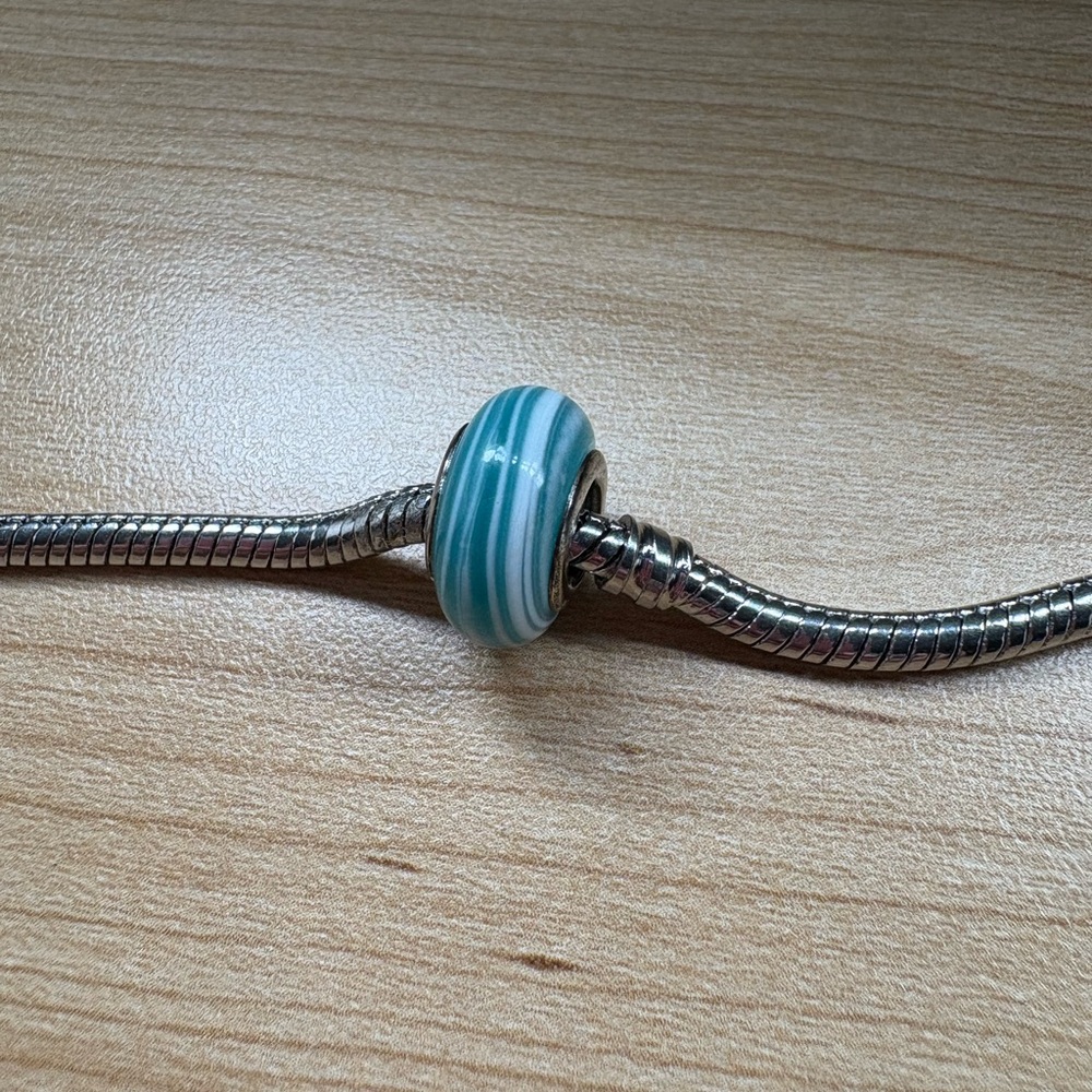 TURQUOISE PANDORA PATTERNED CHARM